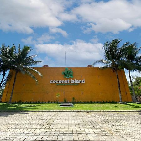 Avery Coconut Island Waterpark Beach Resort Carita Luaran gambar